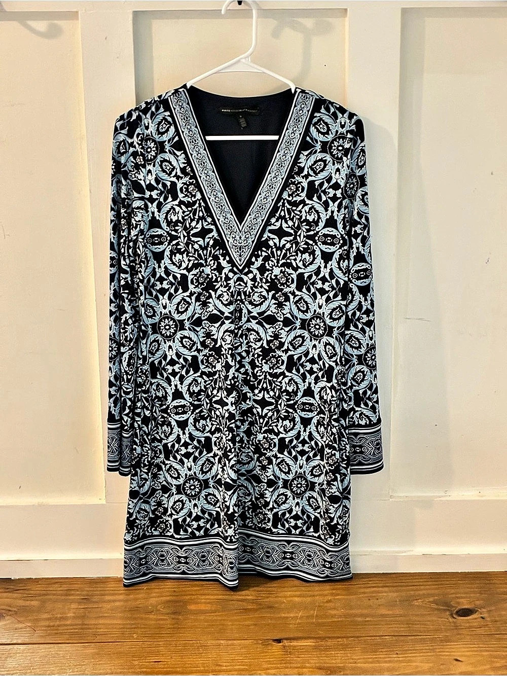 White House Black Market Floral Print Midi Dress Size Small Like New